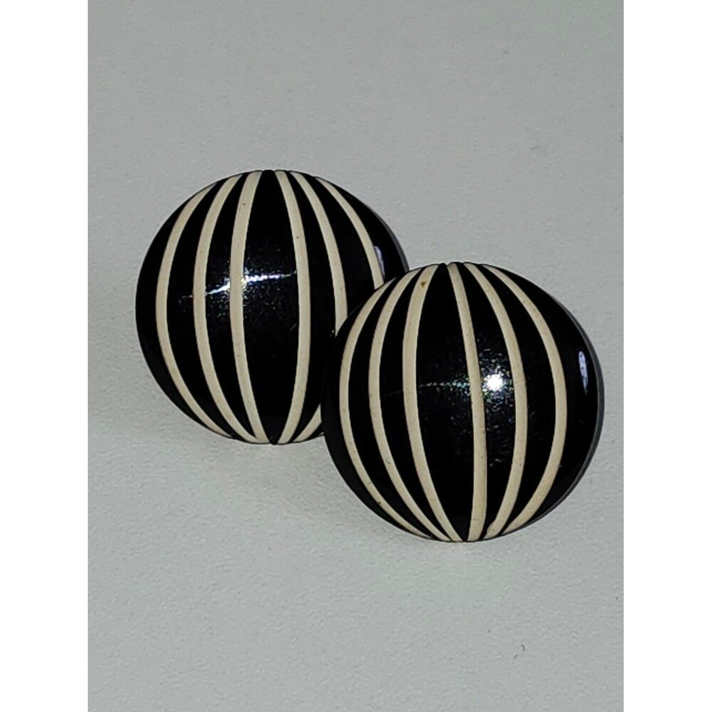Black and Cream Striped Round Earrings, 1"